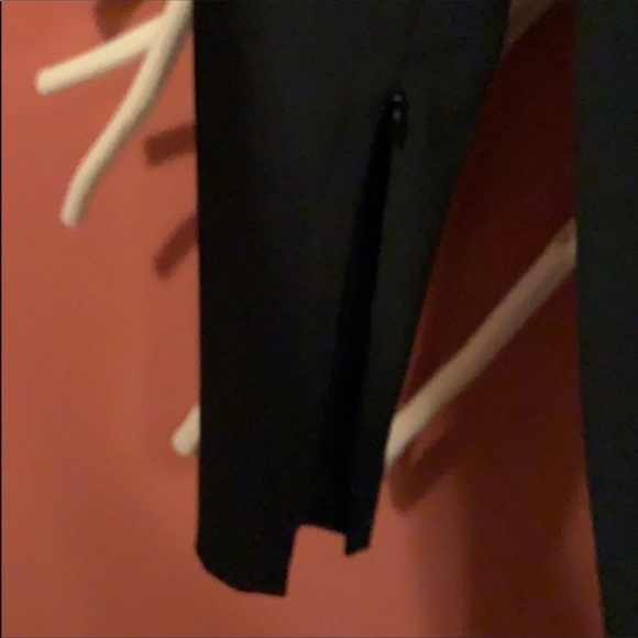 Donna Morgan black cold shoulder midi dress - Picture 7 of 7